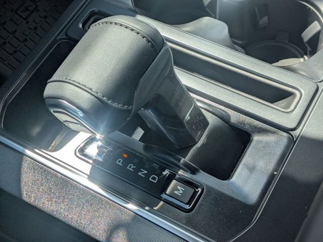 New 2026 Avalanche Ford Platinum® image 14