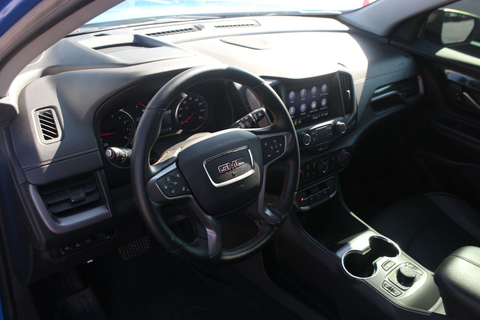 Used 2024 Riptide Metallic GMC AT4 image 18