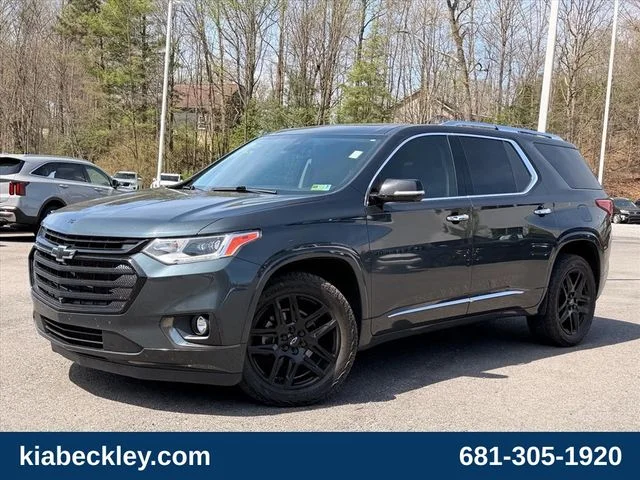 Used 2020 Gray Chevrolet Premier image 2