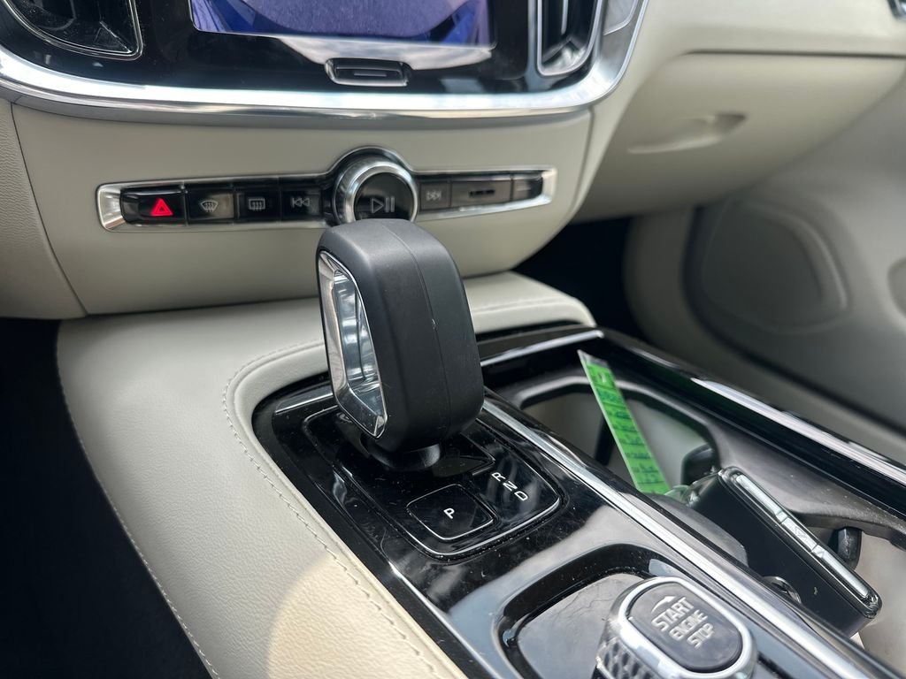 Used 2024 Blue Volvo T8 Plus Dark Theme image 13