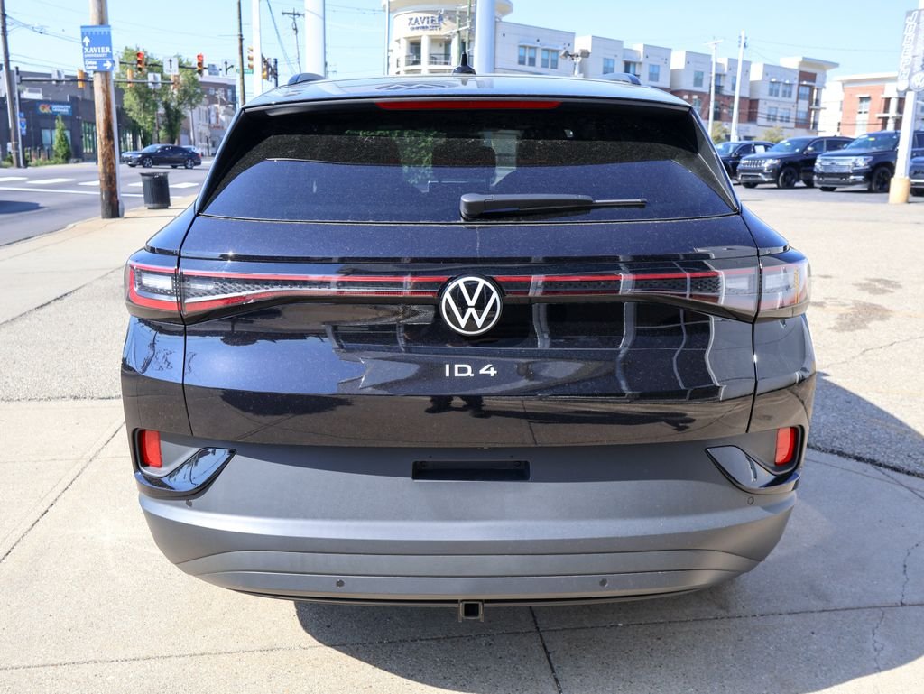 New 2026 Black Volkswagen Pro image 4