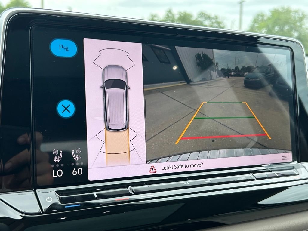 New 2026 Gray Volkswagen SE w/Technology image 30