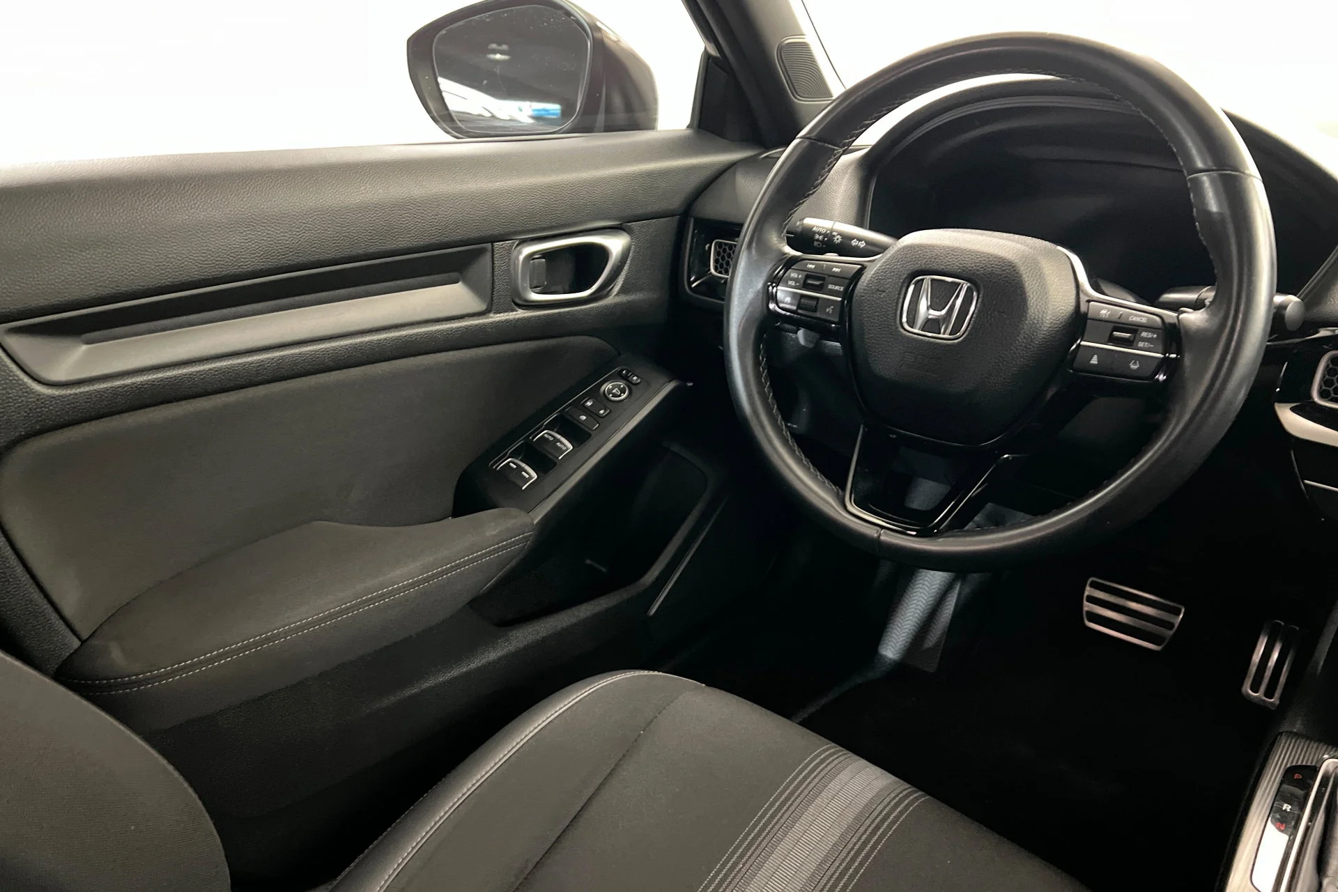 2024 Honda Civic Sport - Photo 11