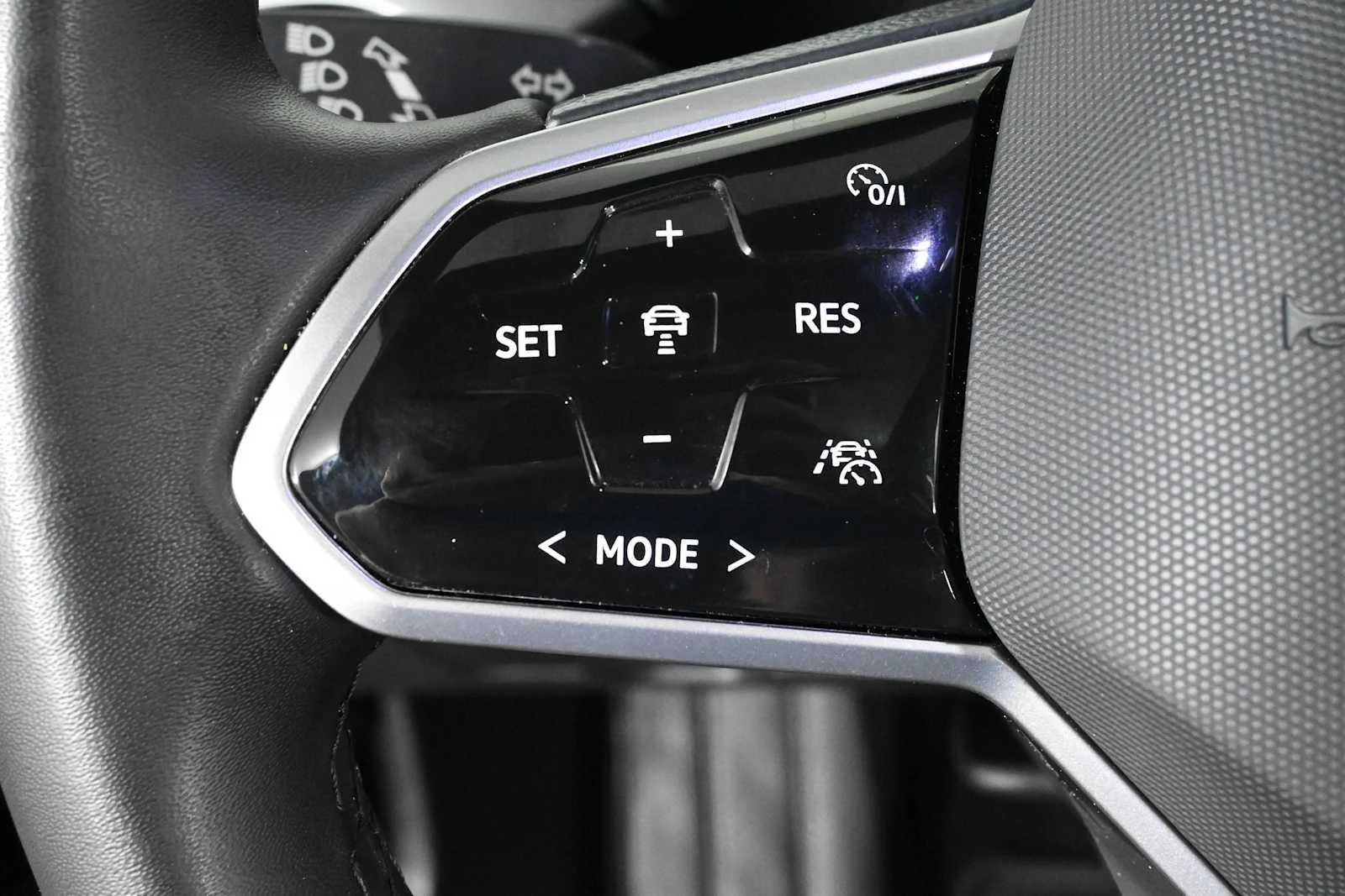 Certified Used 2024 Deep Black Pearl Volkswagen S image 25
