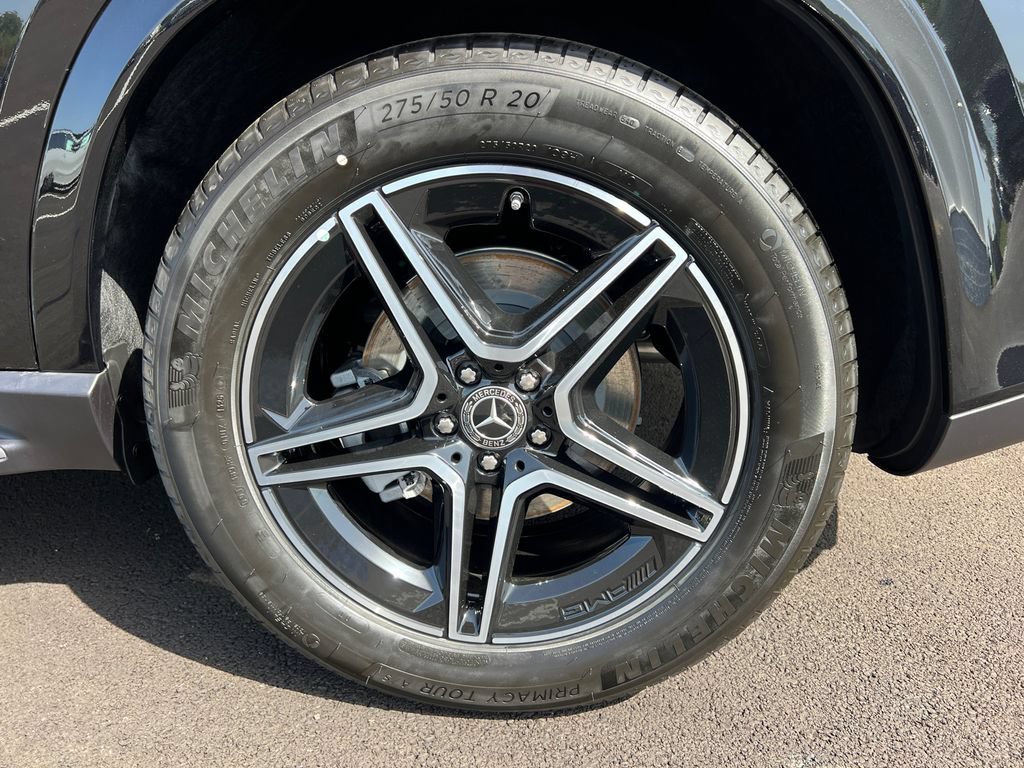 New 2026 Obsidian Black Metallic Mercedes-Benz GLE 450 image 75