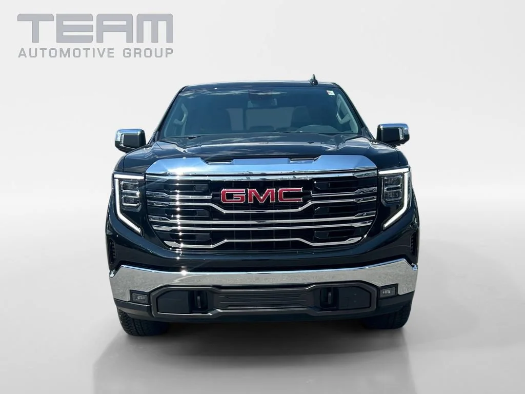 New 2026 Onyx Black GMC SLT image 2