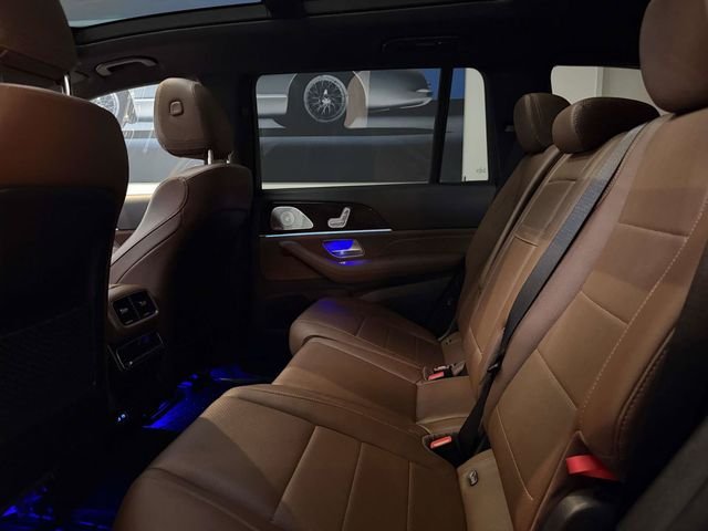 Certified Used 2025 Black Mercedes-Benz GLS 450 image 11
