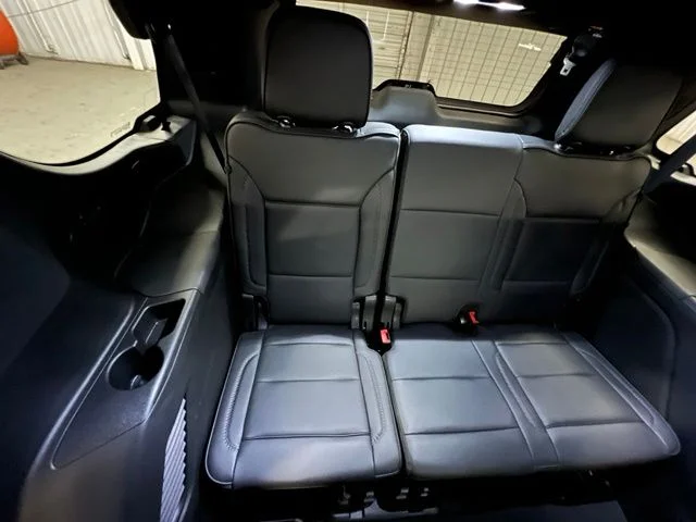 Used 2024 Black GMC Denali image 21