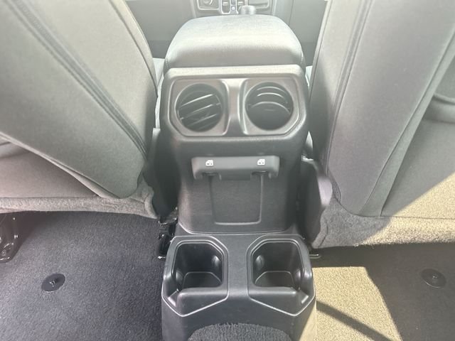 Used 2022 Red Jeep Sport image 23