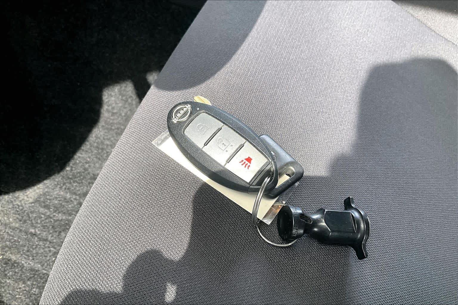 Certified Used 2022 Super Black Nissan SV image 14