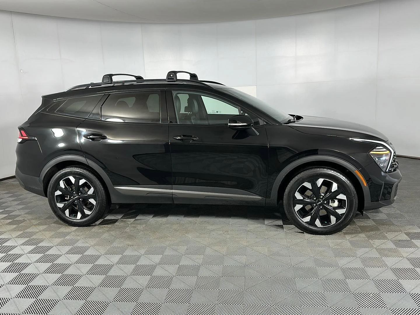 Used 2024 Ebony Black Kia X-Line image 8