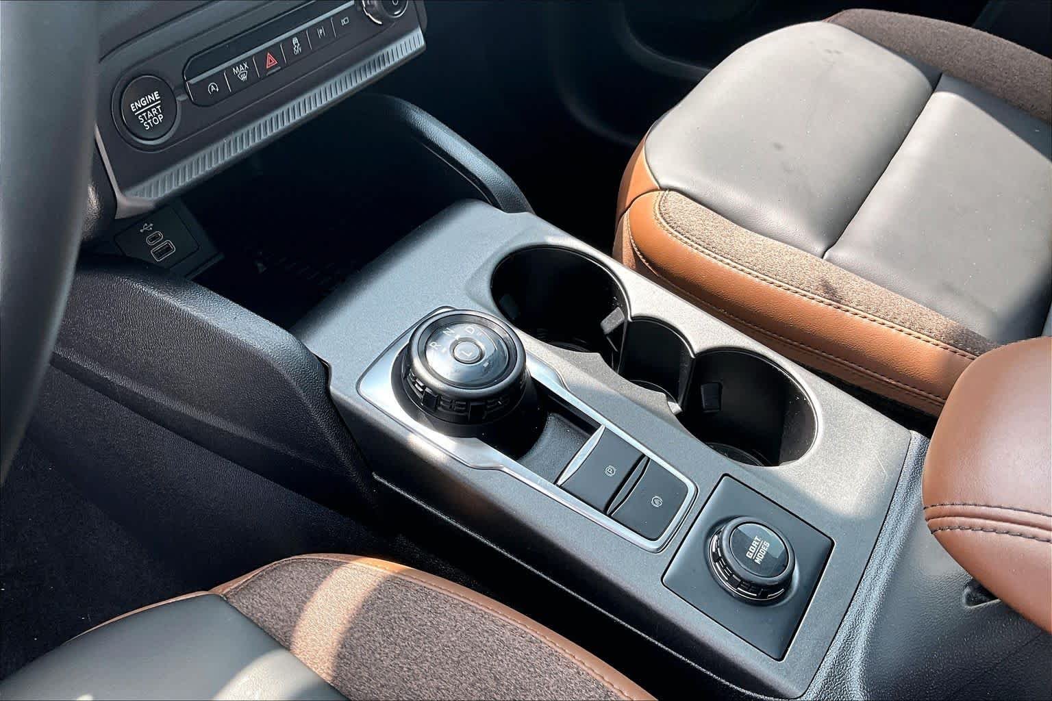 Used 2025 Desert Sand Ford Outer Banks image 16