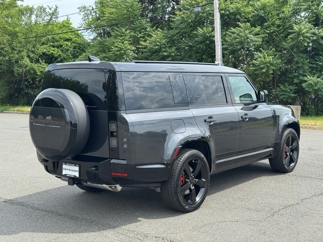 New 2026 Carpathian Grey Land Rover X image 5