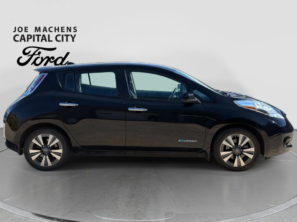Used 2017 Black Nissan SV image 4