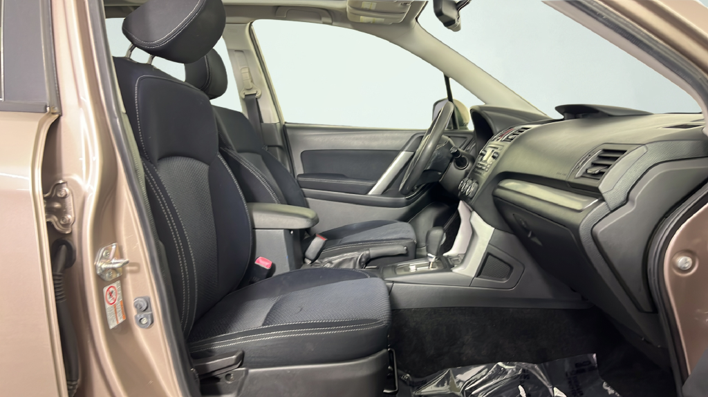 2015 Subaru Forester i Premium - Photo 20