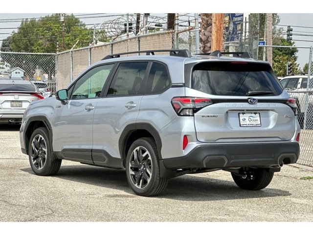 New 2026 ICE SILVER METALLIC Subaru Limited Hybrid image 9
