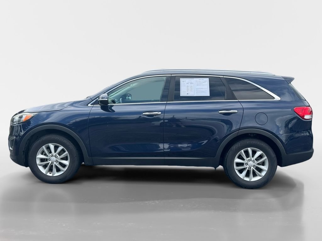 Used 2016 Blue Kia LX image 7