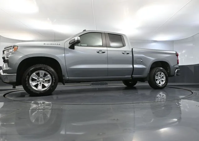 Used 2023 Gray Chevrolet LT image 43