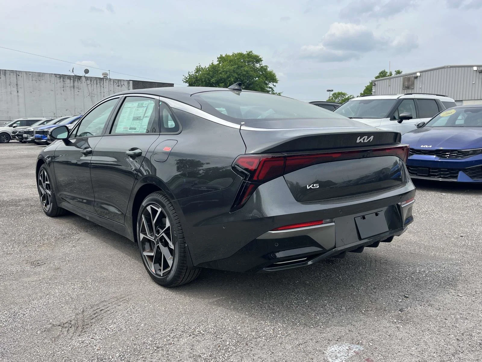 New 2026 Interstellar Gray Kia EX image 5
