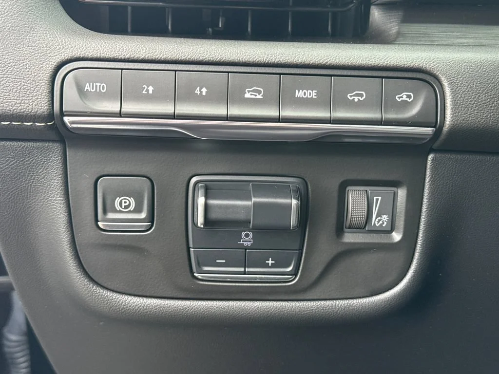 2024 Cadillac Escalade Premium Luxury - Photo 19