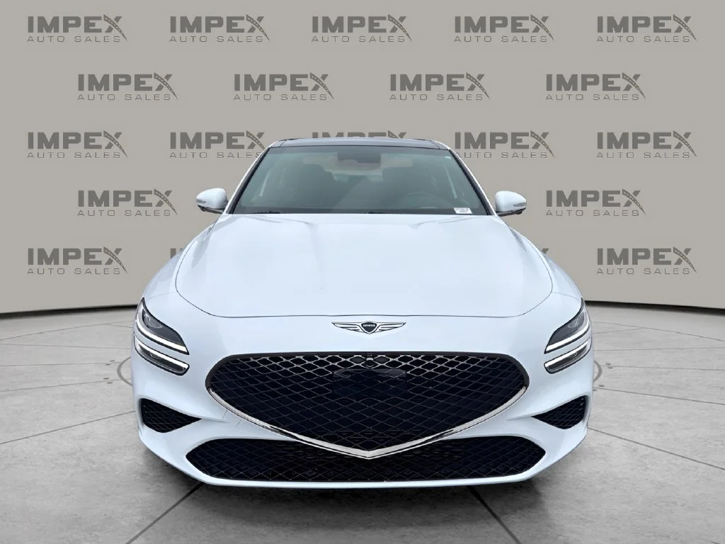 Used 2024 White Genesis 3.3T Sport Advanced image 8