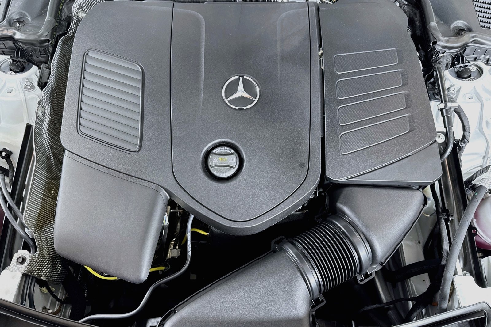 New 2026 Polar White Mercedes-Benz C 300 image 28
