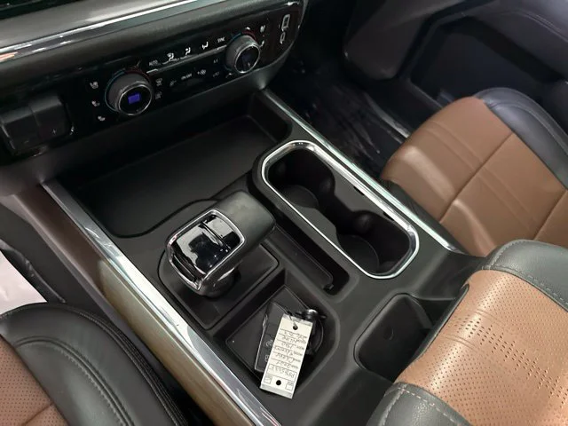 Used 2024 Beige Chevrolet High Country image 20