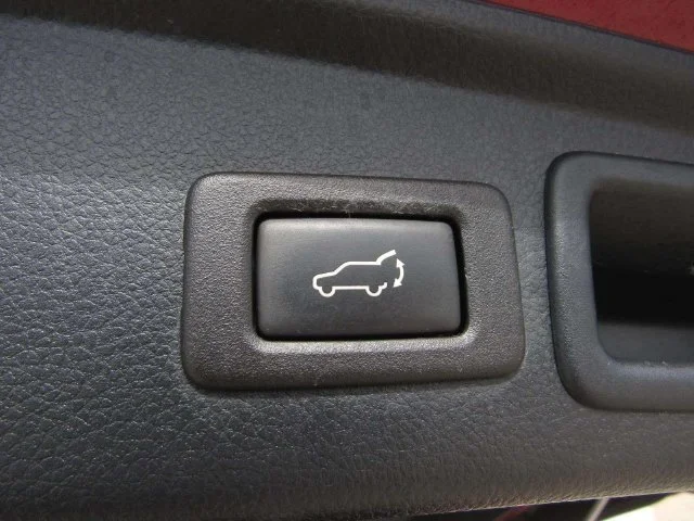 Used 2018 Venetian Red Pearl Subaru 2.0XT Touring image 14