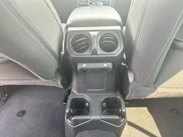 Used 2022 Red Jeep Sport image 23