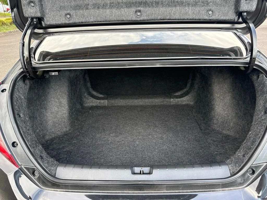 Used 2019 Crystal Black Pearl Honda LX image 20