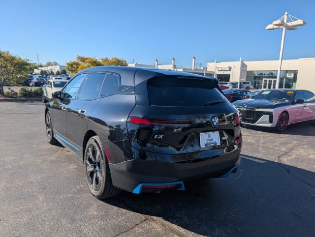 Certified 2024 BMW iX Base with VIN WB523CF04RCN21111 for sale in Glendale, WI