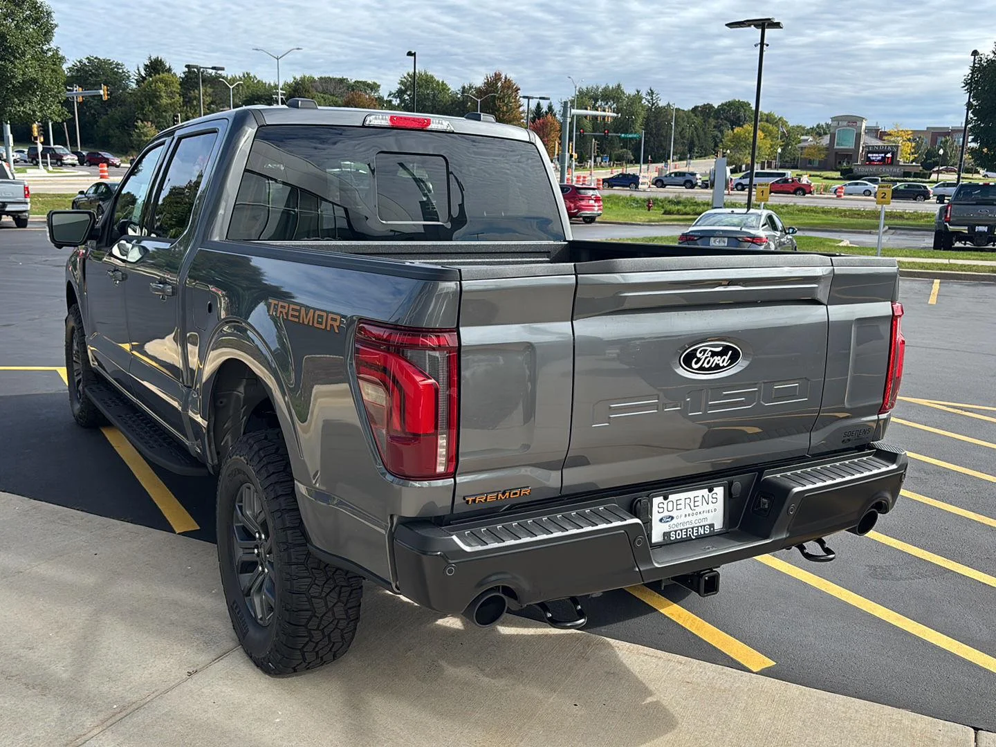 New 2026 Carbonized Gray Ford Tremor image 6