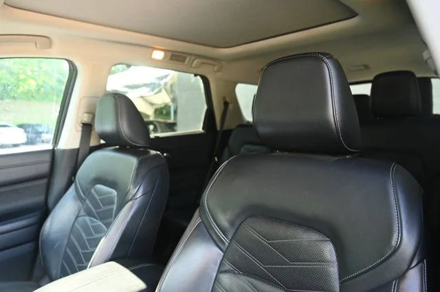 Certified Used 2022 Black Nissan Platinum image 29