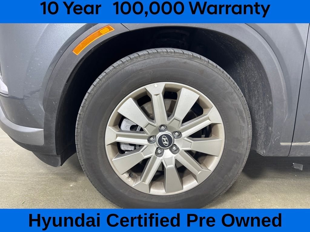 Certified Used 2025 Gray Hyundai SE image 17
