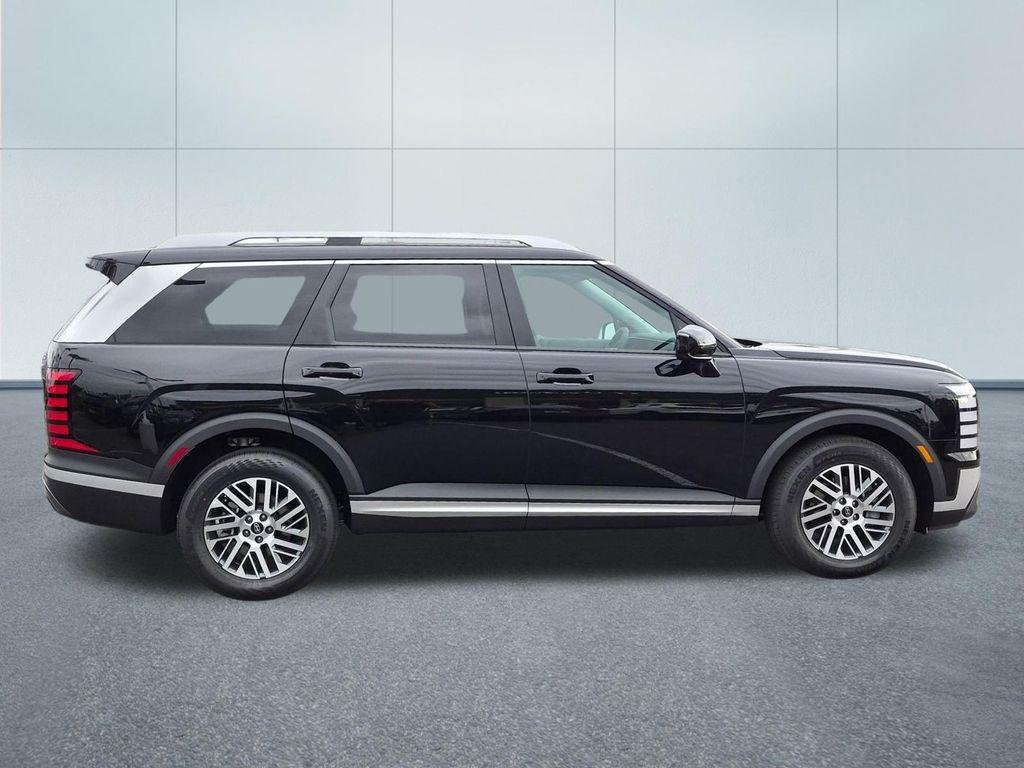 New 2026 Black Hyundai SEL FWD image 7