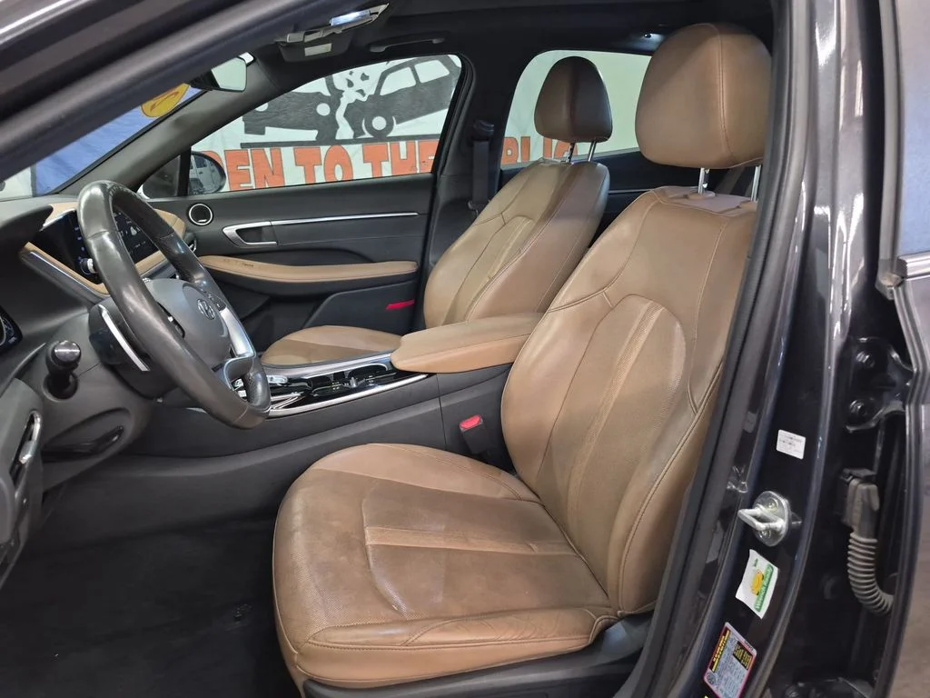 Used 2021 Portofino Gray Hyundai Limited image 12