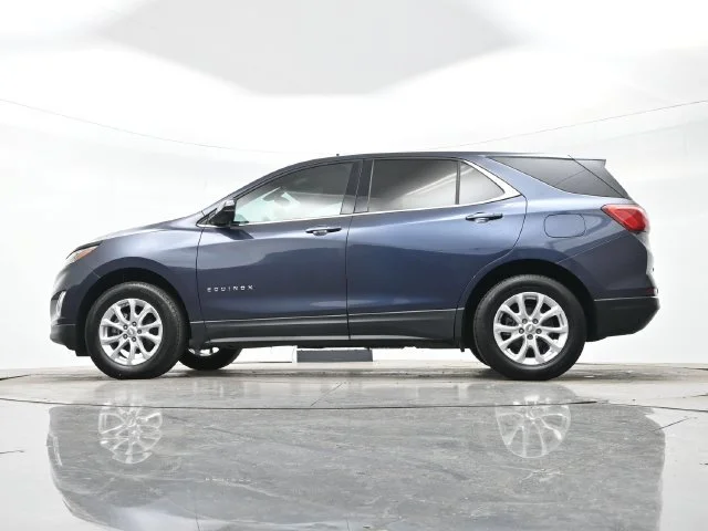 Used 2018 STORM BLUE METALLIC Chevrolet LT image 28