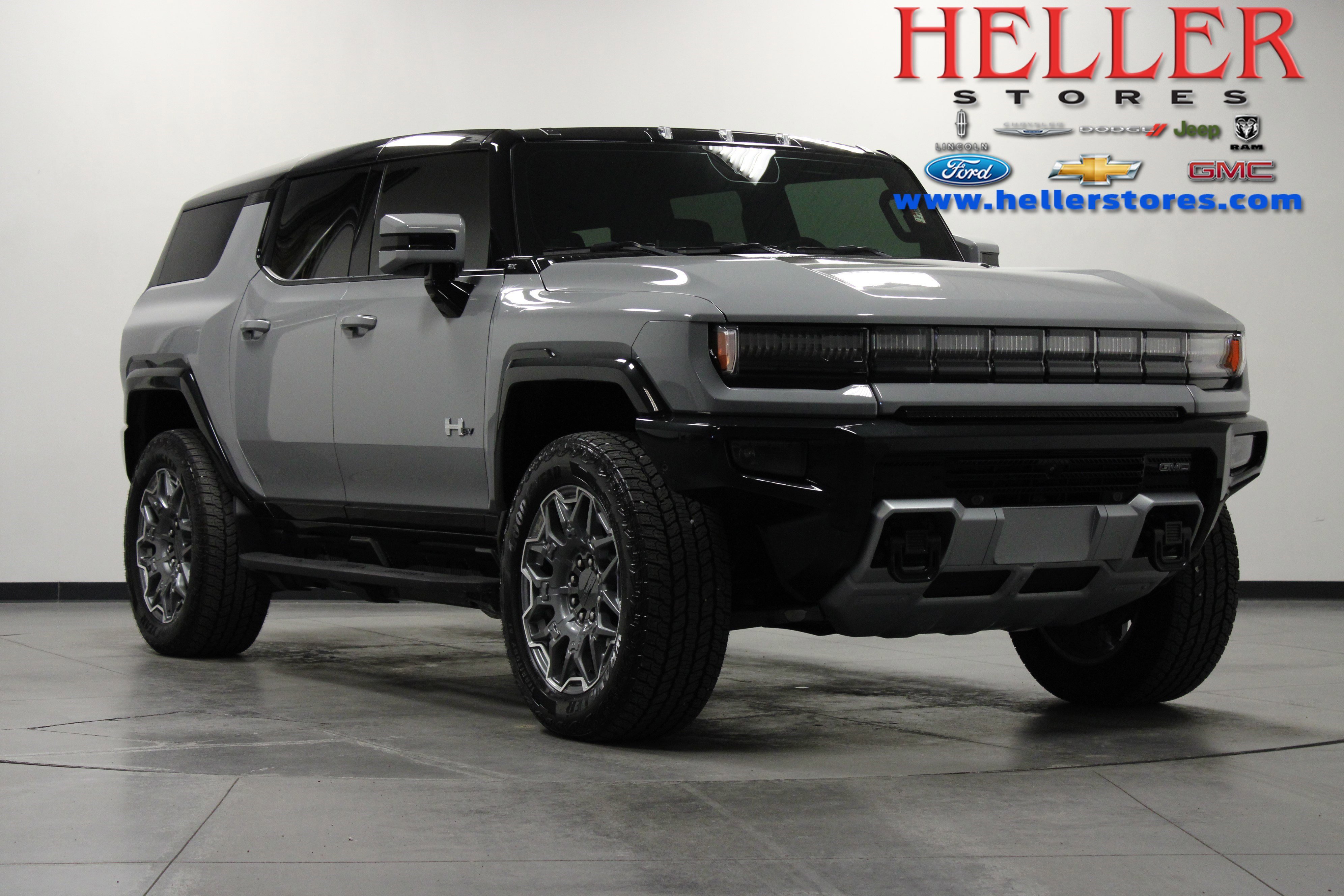 2025 GMC Hummer EV 3X SUV's photo