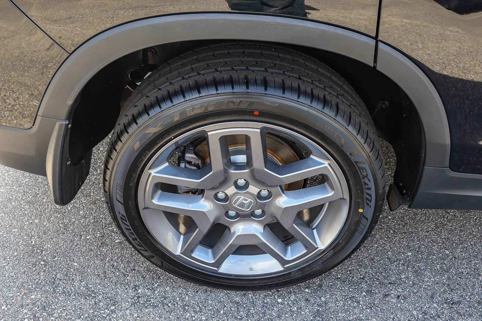 2023 Honda Passport EX-L - Photo 43