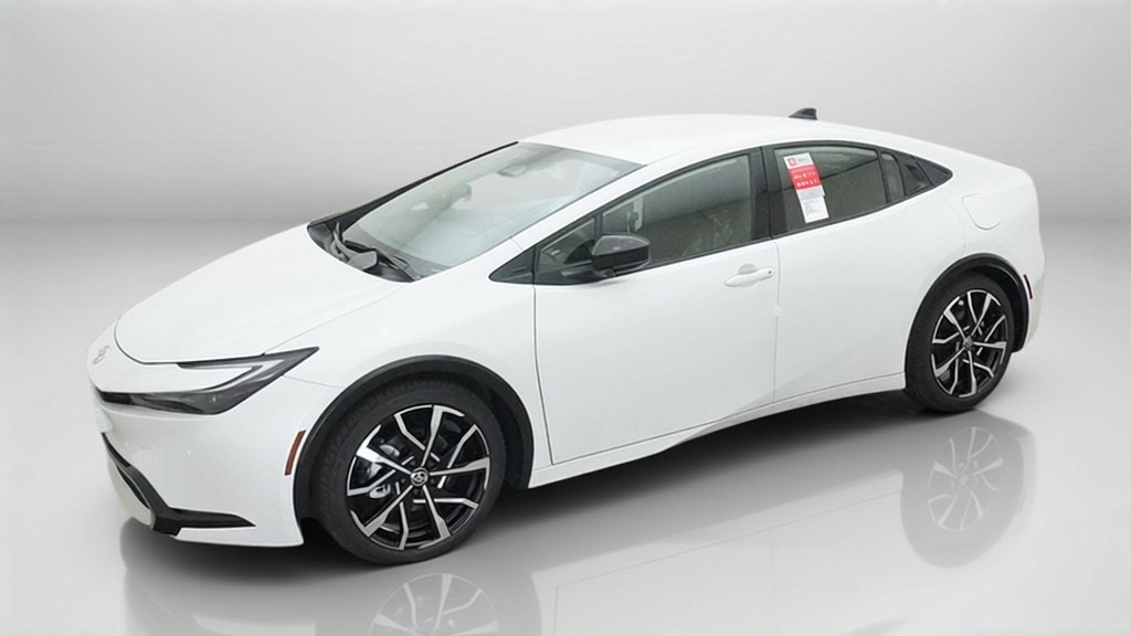 New 2026 Wind Chill Pearl Toyota XSE image 30