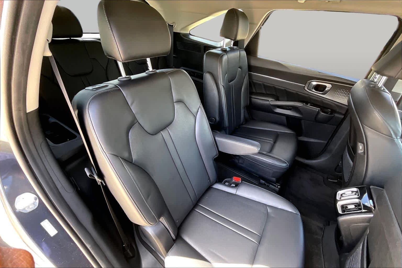 Used 2023 Gravity Grey Kia SX image 20