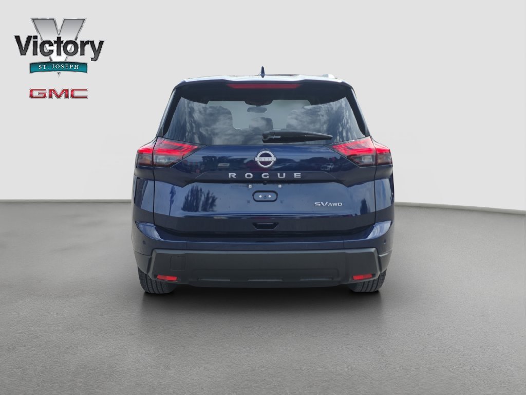 2024 Nissan Rogue SV - Photo 16