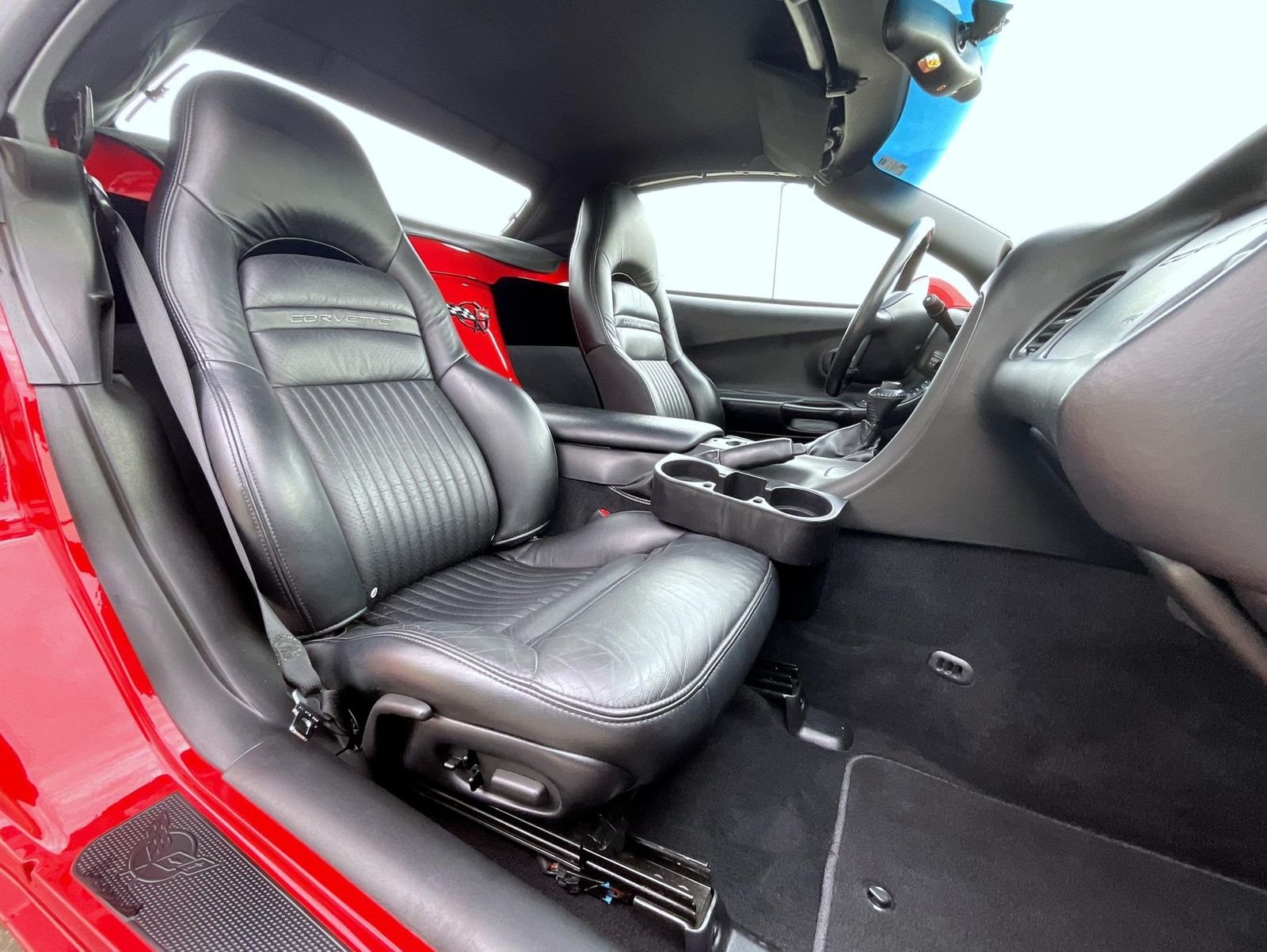Used 2004 Red Chevrolet Base image 16