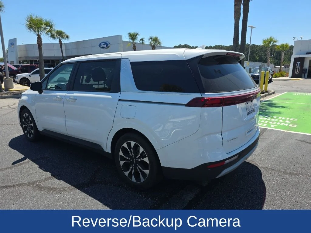 Used 2024 Snow White Pearl Kia EX image 5