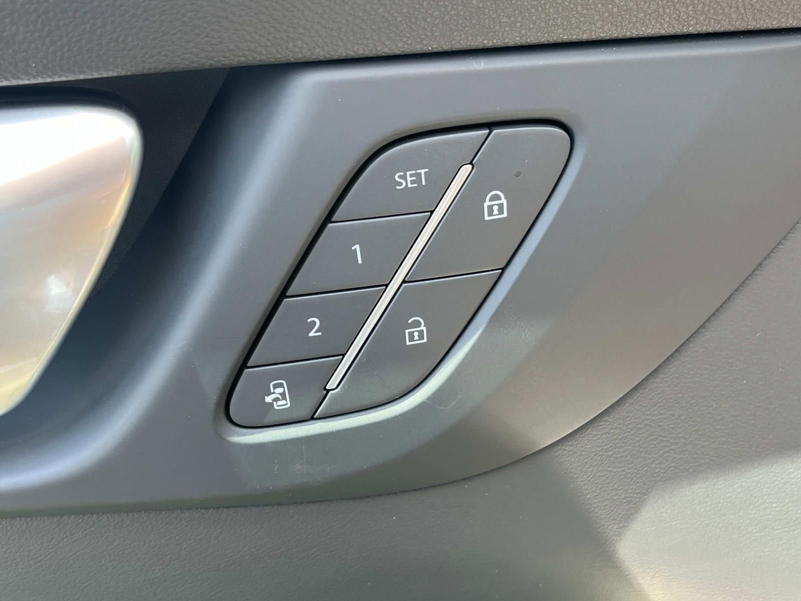 2026 Buick Enclave Preferred - Photo 25