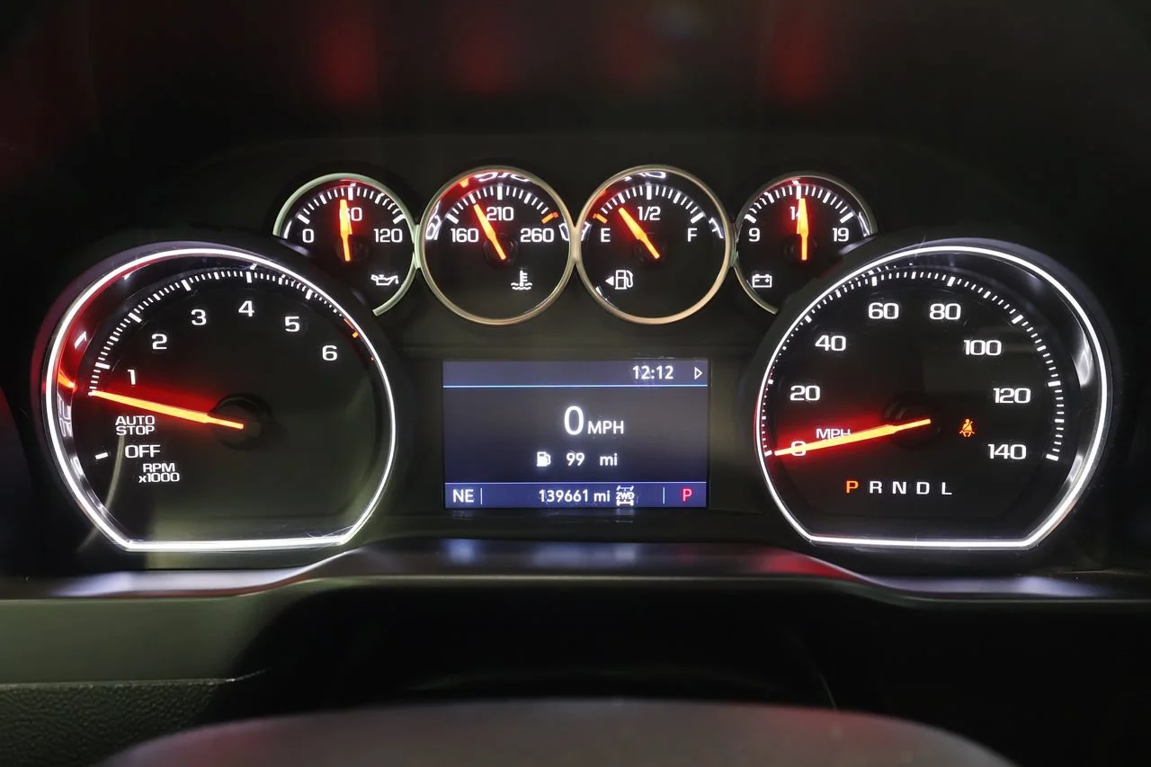 Used 2019 RED HOT Chevrolet LT image 9