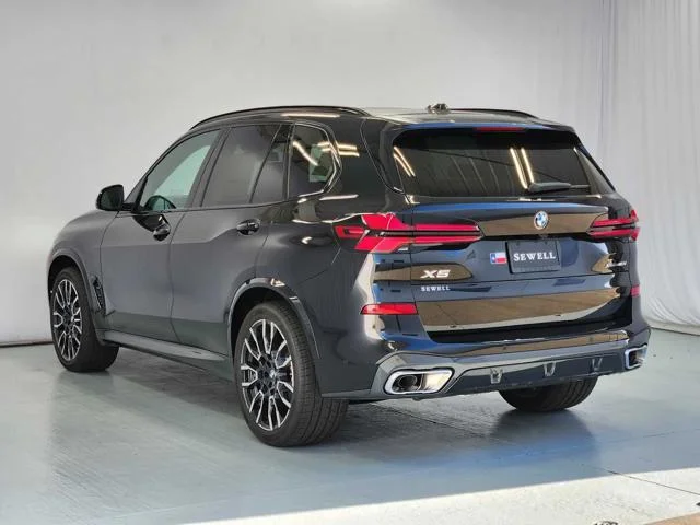 2026 BMW X5 40i - Photo 3