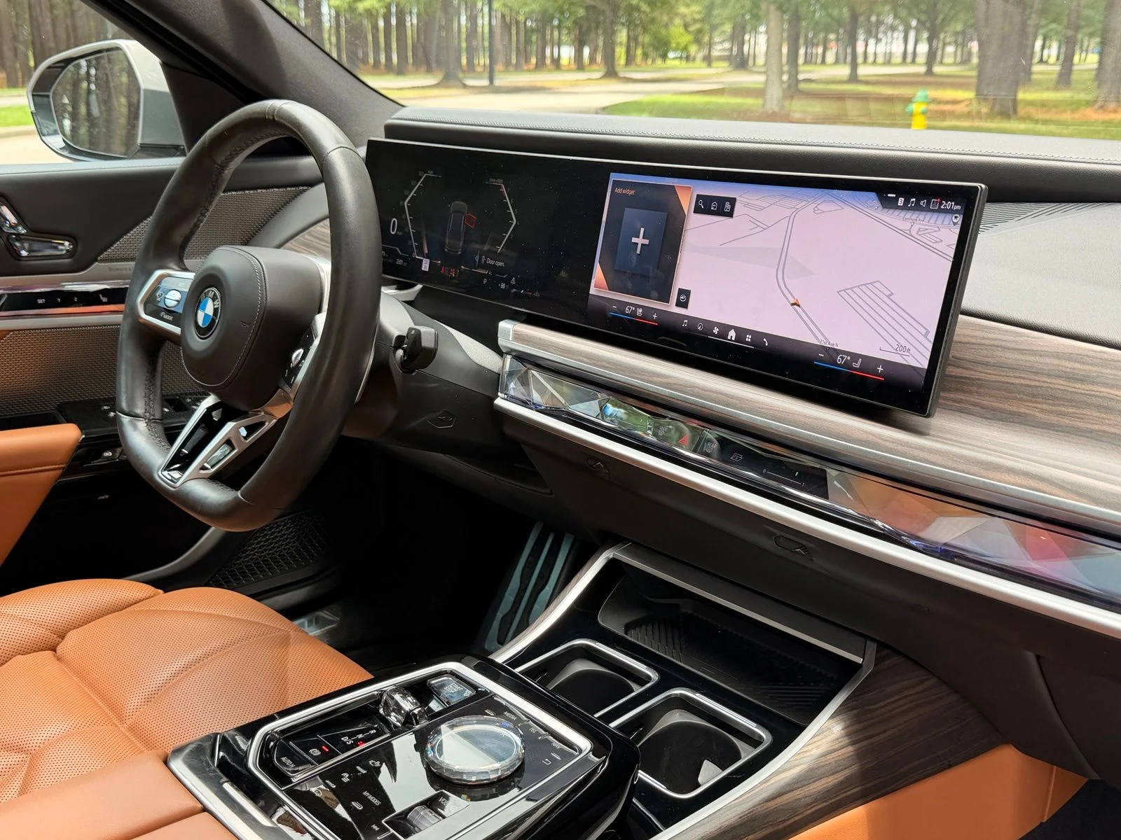 Certified Used 2023 Oxide Grey Met BMW 740i image 21