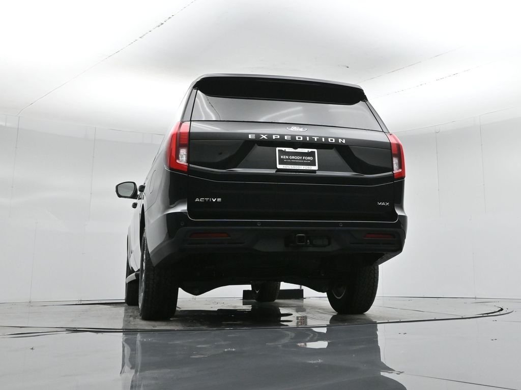 New 2026 Agate Black Metallic Ford Active image 52