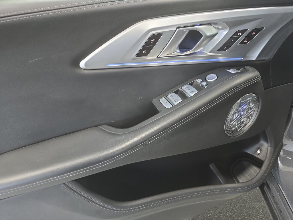 Certified Used 2023 Dravit Grey Metallic BMW  image 20